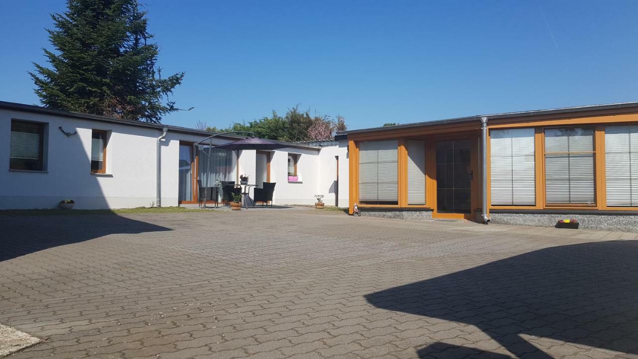 Ferienwohnung Zimmervermietung Kolkwitz - Pension Geisler Exterior foto